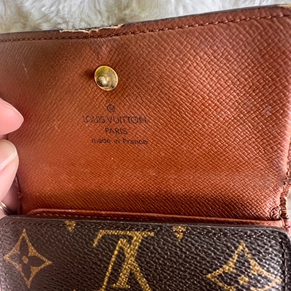Louis Vuitton wallet - Picture 4 of 9